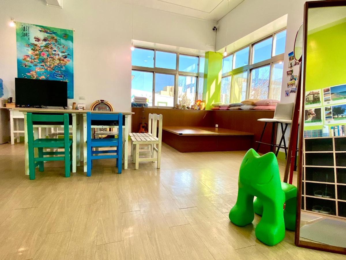 澎湖北吉光背包客民宿 Bayhouse Hostel Penghu Magong Exteriör bild